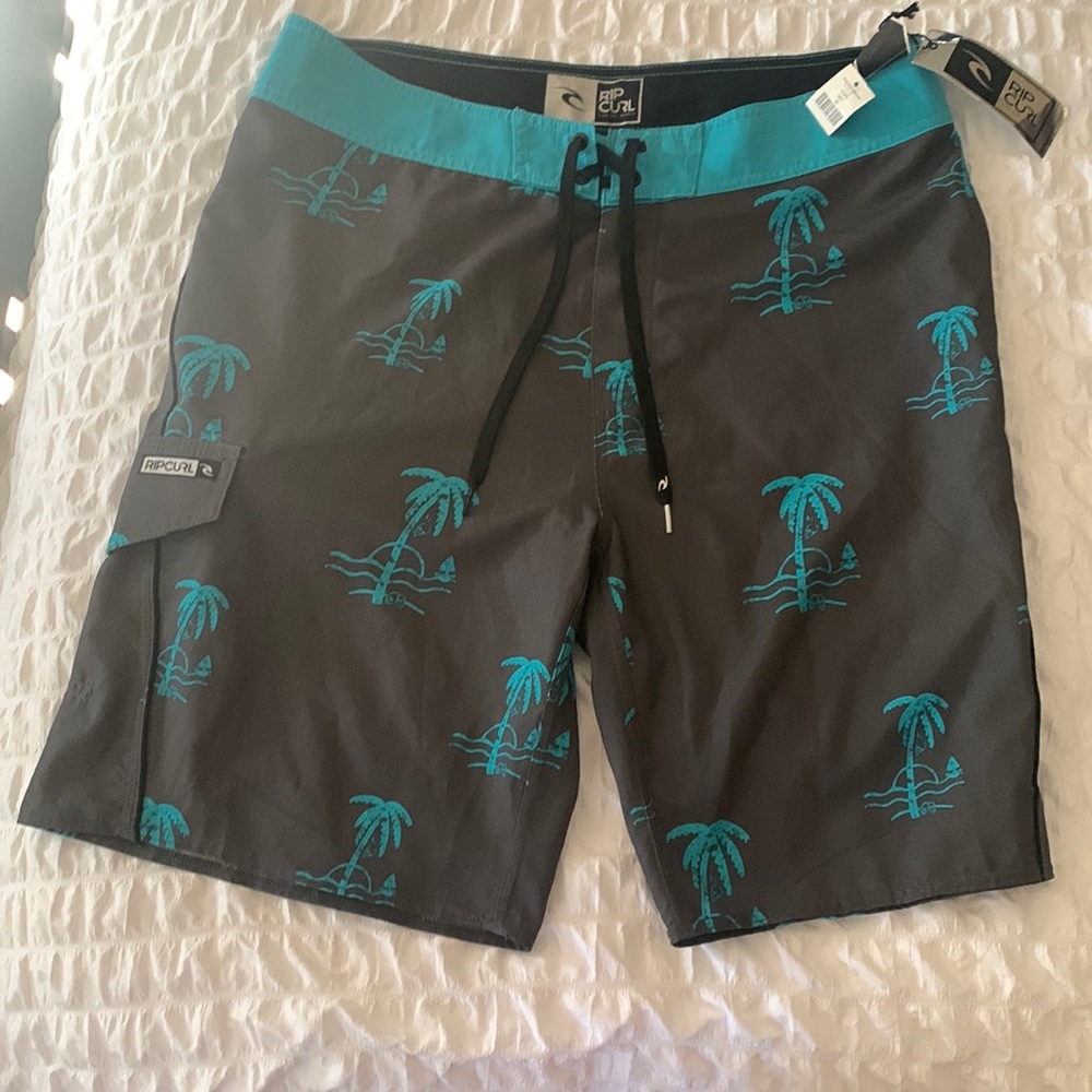 Rip Curl Board shorts Men’s Size 36